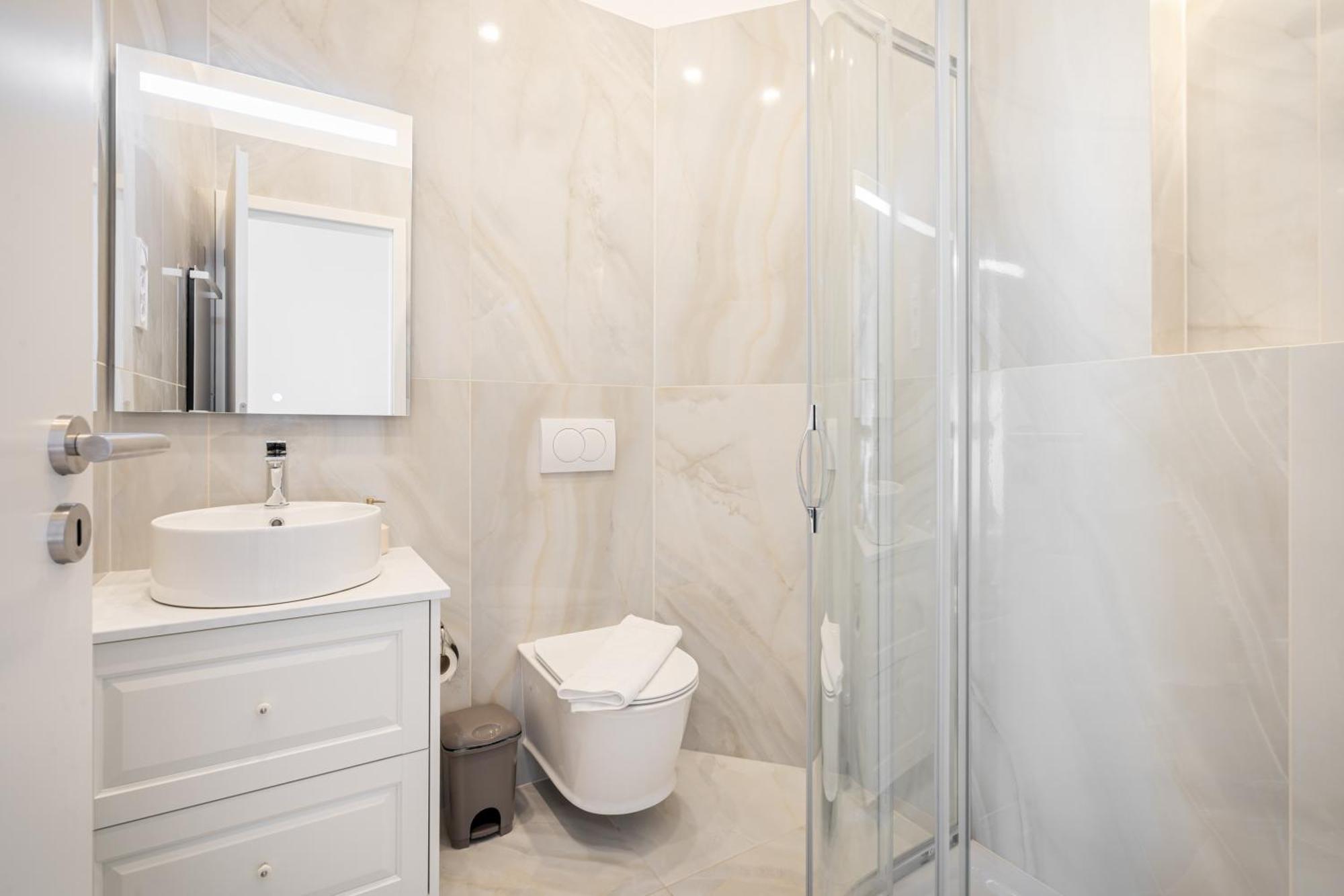 W30 - Wesselenyi Charming Apartment - Best Location By Bqa Budapest Exteriör bild