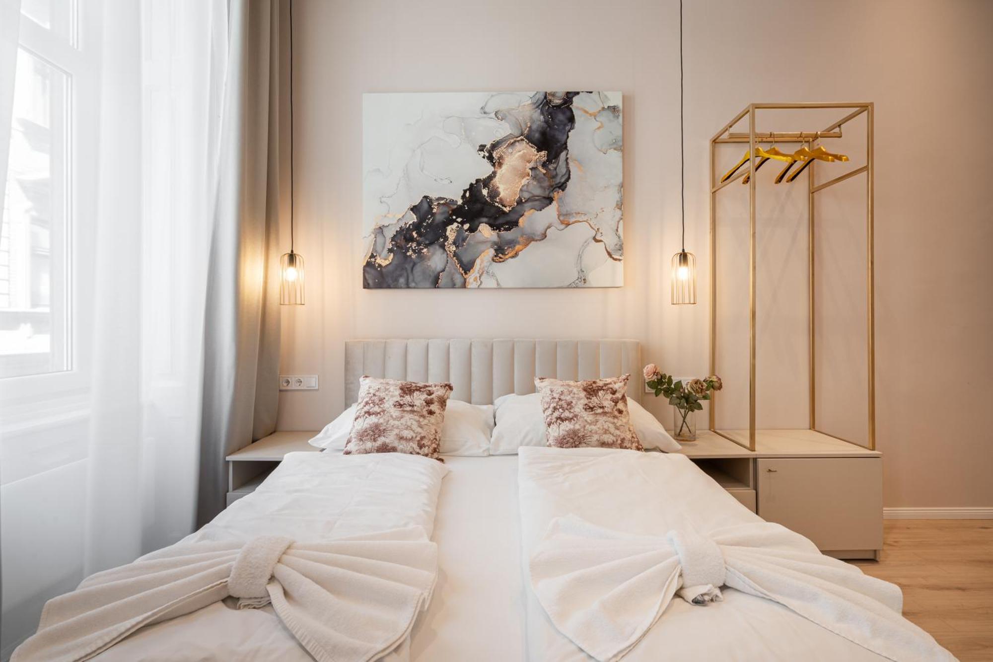W30 - Wesselenyi Charming Apartment - Best Location By Bqa Budapest Exteriör bild