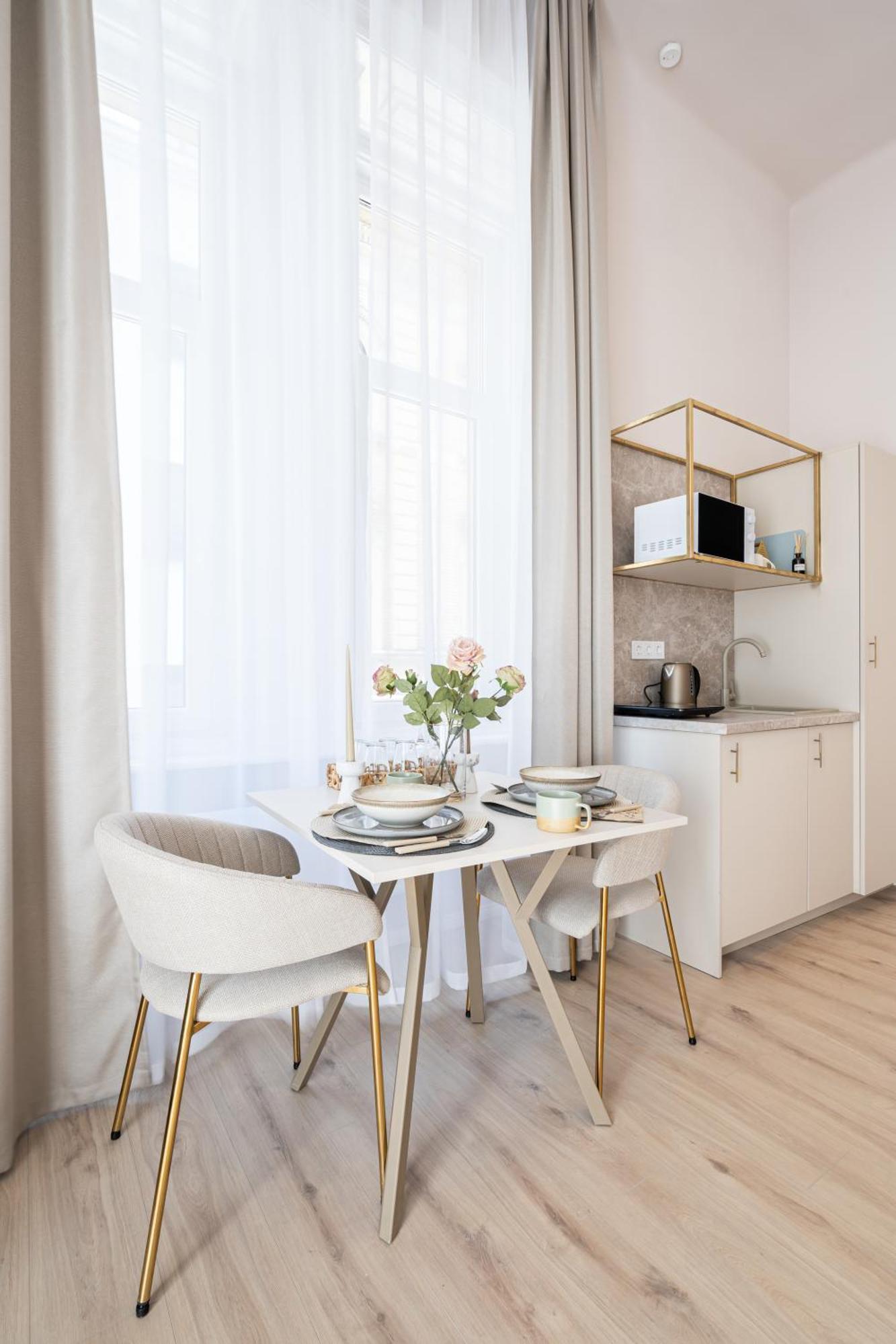 W30 - Wesselenyi Charming Apartment - Best Location By Bqa Budapest Exteriör bild
